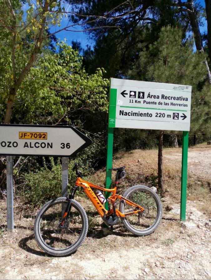 Alojamiento "Destino Cazorla" Ngoại thất bức ảnh